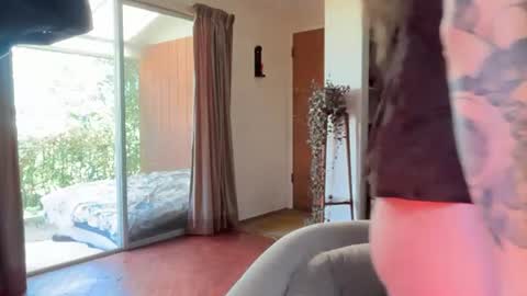 Snapshot of ariarose_xx chatting on 8, 7, 2026 Aria online show from 8, 7, 2026