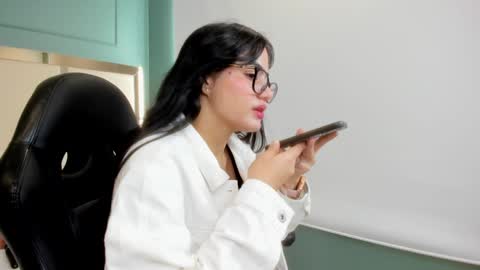 Ariel online show from 9, 1, 2025