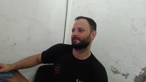 Snapshot of arield85 chatting on 21, 1, 2025 Ariel online show from 21, 1, 2025