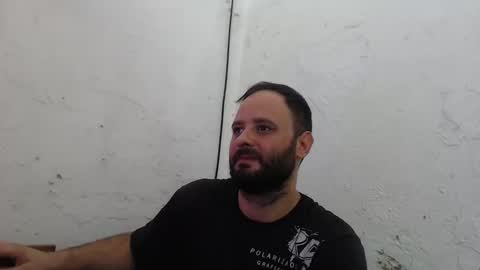 Snapshot of arield85 chatting on 28, 1, 2025 Ariel online show from 28, 1, 2025