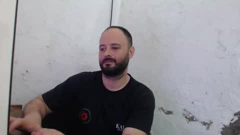 Snapshot of arield85 chatting on 4, 10, 2025 Ariel online show from 4, 10, 2025