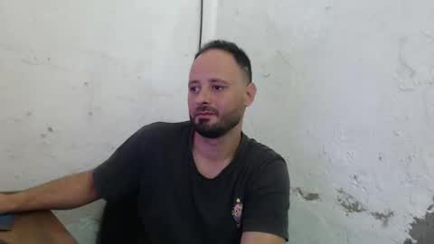 Snapshot of arield85 chatting on 29, 11, 2025 Ariel online show from 29, 11, 2025