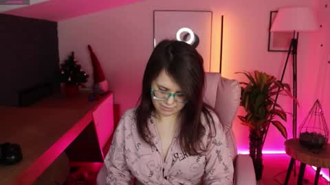 Ariell Mini online show from 18, 1, 2026