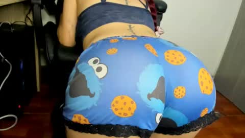 Snapshot of ariell_rose1 chatting on 25, 6, 2026 Stephany online show from 25, 6, 2026