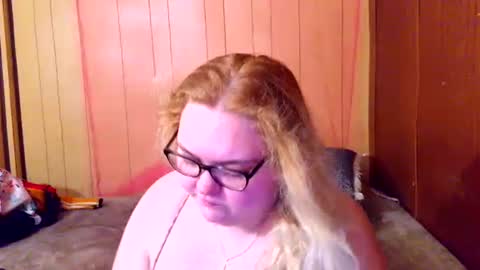 ariellejade06 online show from 10, 6, 2026