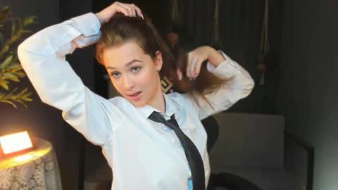 arielsykes online show from 7, 11, 2025