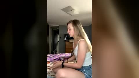 arielwilson00 online show from 30, 6, 2026