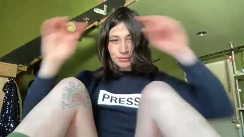 ariel  colin when hes here online show from 9, 2, 2026