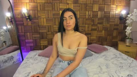 Snapshot of ariiaa_1 chatting on 20, 1, 2025 ARIANNA online show from 20, 1, 2025