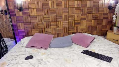 Snapshot of ariiaa_1 chatting on 8, 2, 2025 ARIANNA online show from 8, 2, 2025