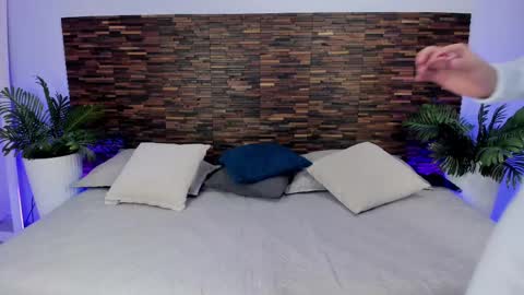 Snapshot of ariiaa_1 chatting on 13, 11, 2025 ARIANNA online show from 13, 11, 2025