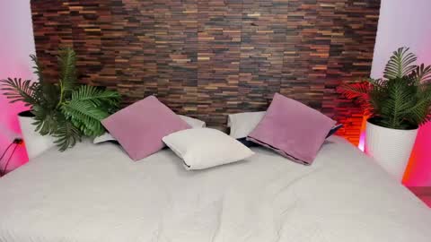 ARIANNA online show from 5, 4, 2026