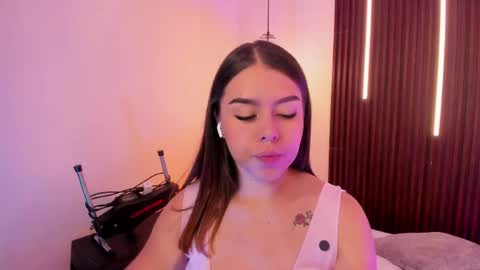Snapshot of ariianabaker chatting on 24, 4, 2026 Arianna online show from 24, 4, 2026