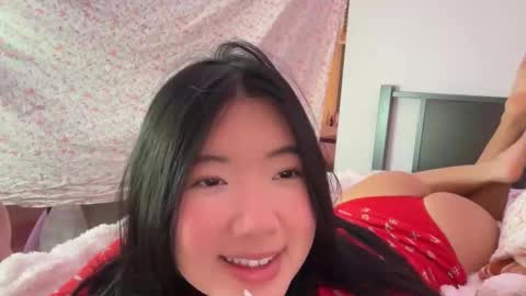 Snapshot of aristanbelle chatting on 2, 12, 2025 Aristan Belle online show from 2, 12, 2025