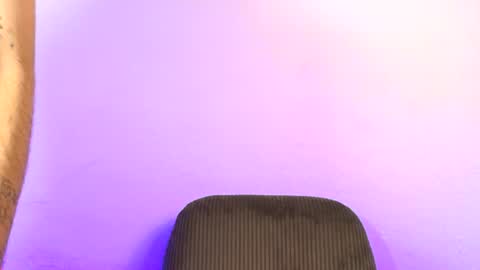 Snapshot of arivega chatting on 26, 6, 2026 Nice to meet you thumb up me please its important I LOOK MY BIO DOWN online show from 26, 6, 2026