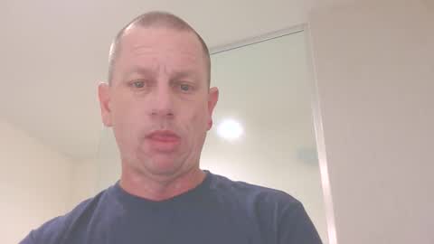 luv2benawty online show from 29, 3, 2026