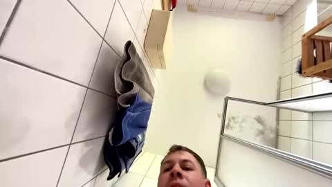 armyskater32 online show from 8, 10, 2025