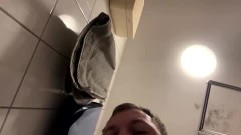 armyskater32 online show from 15, 1, 2026