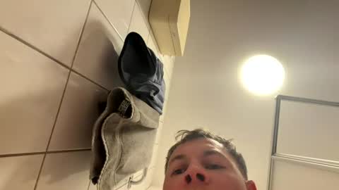 armyskater32 online show from 20, 7, 2026