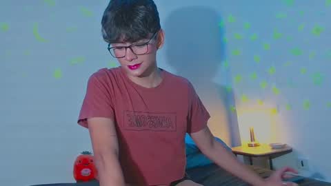 Arnold online show from 6, 12, 2024