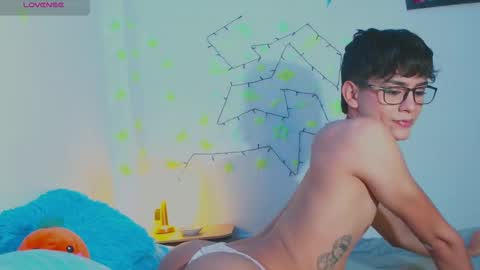 Arnold online show from 16, 1, 2025