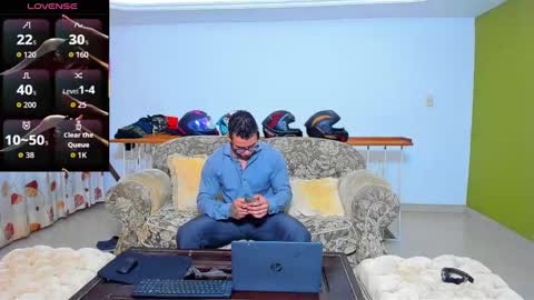 Snapshot of arnold_sexy_hot98 chatting on 6, 10, 2025 arnold sexy hot98 online show from 6, 10, 2025