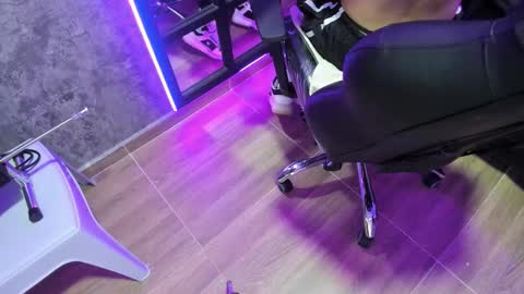 Snapshot of arohomlester chatting on 18, 1, 2026 Arohom Lester online show from 18, 1, 2026