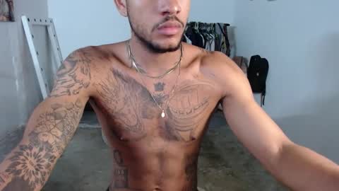 aron_7 online show from 14, 12, 2024