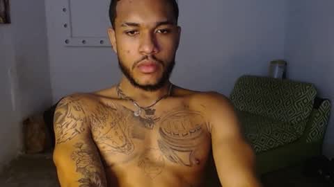 aron_7 online show from 10, 3, 2025