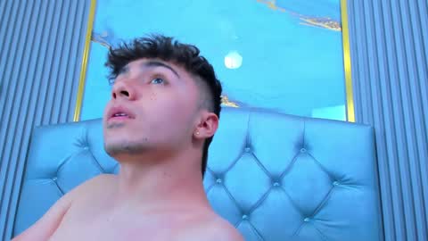 aron__cooper online show from 24, 1, 2025