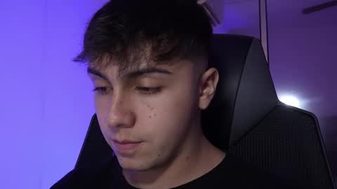 aron__cooper online show from 18, 10, 2025