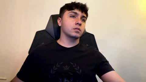 aron__cooper online show from 19, 4, 2026