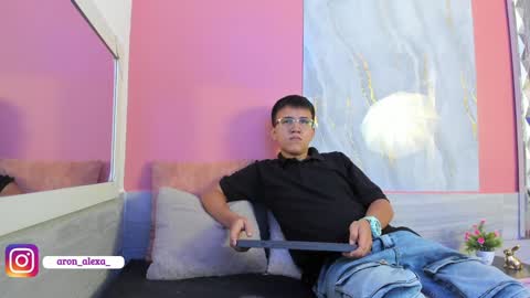 Snapshot of aron_alexa chatting on 5, 12, 2024 Alexa Aron online show from 5, 12, 2024