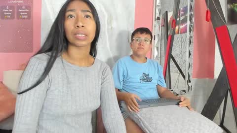 Snapshot of aron_alexa chatting on 8, 2, 2025 Alexa Aron online show from 8, 2, 2025