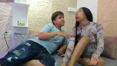 Snapshot of aron_alexa chatting on 28, 11, 2025 Alexa Aron online show from 28, 11, 2025