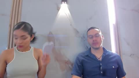 aron and molly online show from 13, 11, 2025