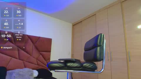 Snapshot of aron_bolt chatting on 12, 9, 2025 ARON BOLT online show from 12, 9, 2025