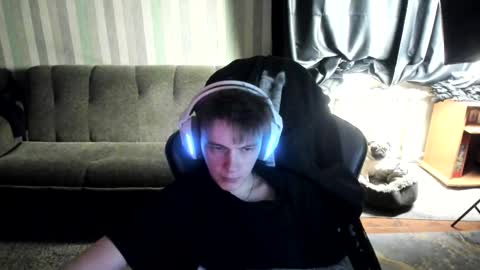 Snapshot of aron_neall chatting on 8, 1, 2026 biggest penis online show from 8, 1, 2026