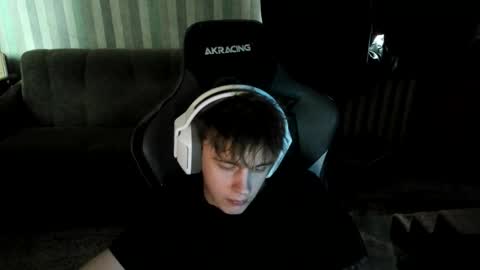 Snapshot of aron_neall chatting on 4, 2, 2026 biggest penis online show from 4, 2, 2026