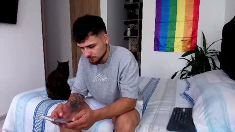 Aron Santoro online show from 22, 6, 2026
