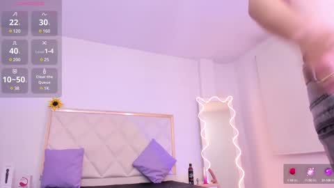 Snapshot of aron_tay chatting on 23, 12, 2024  your aron  online show from 23, 12, 2024