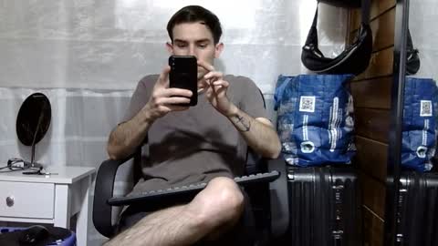 Aron G Franco online show from 3, 12, 2025