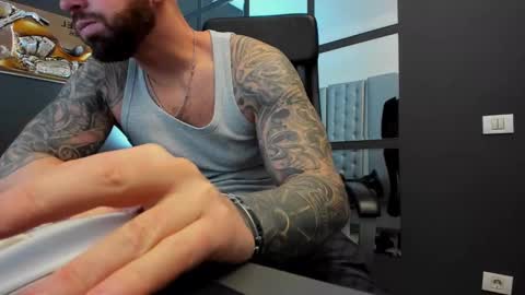 AronGrant online show from 13, 12, 2024