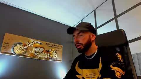 Snapshot of arongrant chatting on 16, 6, 2026 AronGrant online show from 16, 6, 2026