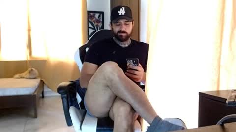 aronmiller online show from 29, 11, 2025