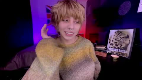 Snapshot of aronn_44 chatting on 24, 6, 2026 Aaron online show from 24, 6, 2026