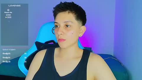 Snapshot of arontroy_wi chatting on 20, 2, 2025 noah and ivy online show from 20, 2, 2025