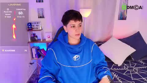 Snapshot of arontroy_wi chatting on 18, 11, 2025 noah and ivy online show from 18, 11, 2025