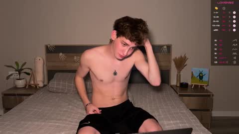 Aron and Phil solo online show from 1, 11, 2025