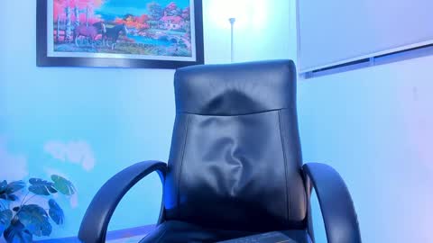 Snapshot of aroon_connor chatting on 29, 12, 2024   online show from 29, 12, 2024